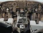 dc8-cockpit_4.JPG